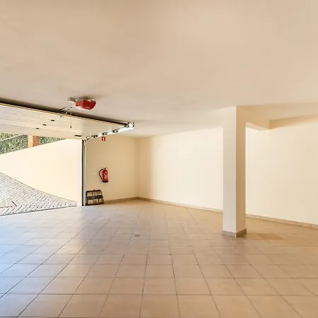 Monte Rei 7 *